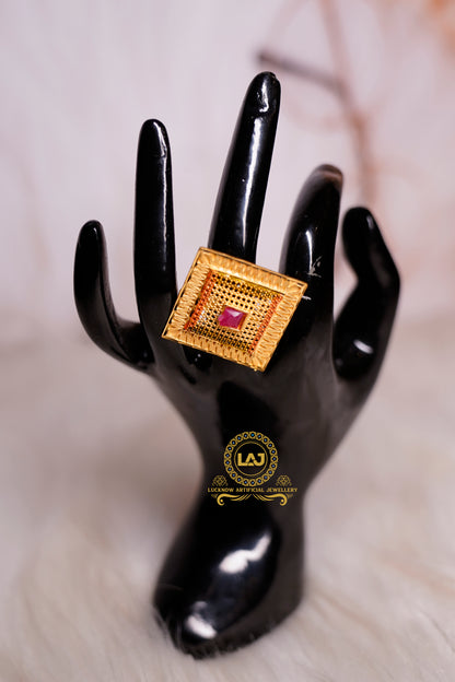 SQUARE RING - LOOK LIKE GOLD